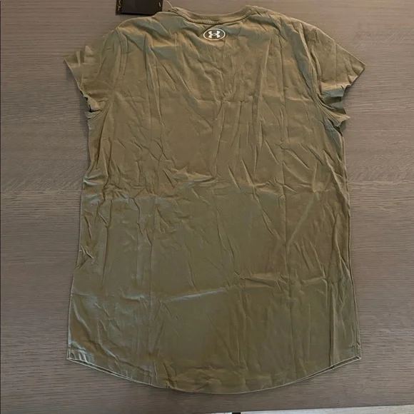 Under Armour - Picture 4 of 4